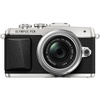 Olympus PEN E-PL7 silber + 14-42mm II R Olympus PEN E-PL7 silber + 14-42mm II R